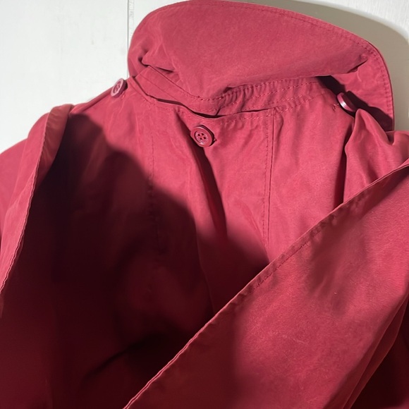 London Fog Red Women’s Classic Trench Coat - Picture 12 of 12
